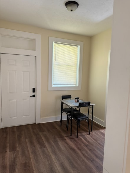 Building Photo - 2241 St Charles Ave