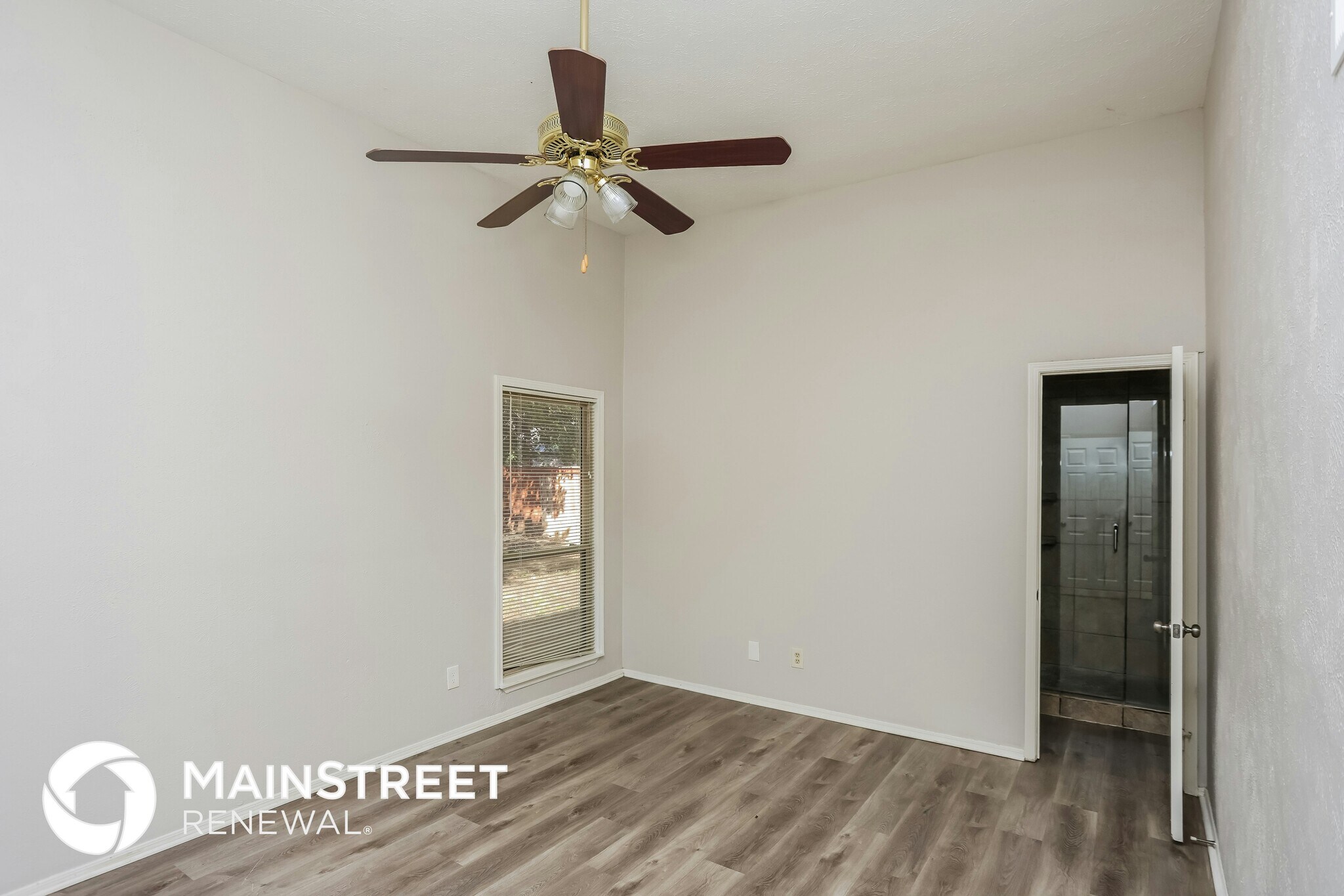 Building Photo - 7520 Mayfair Cir