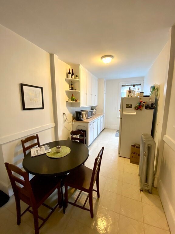 Building Photo - 16 Parkman St