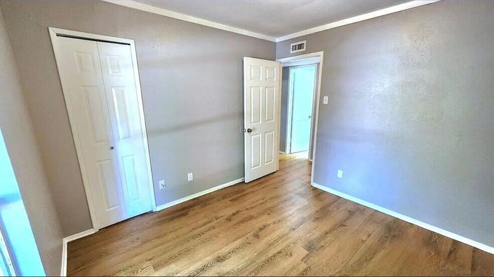 Building Photo - 5309 Preston Trail