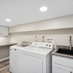 Building Photo - 17 Mohawk Trail