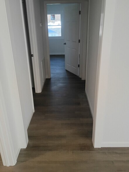 Building Photo - 101 Edmonds Dr