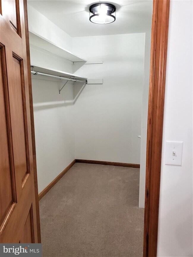 Building Photo - 70 Elk Run Estates Dr