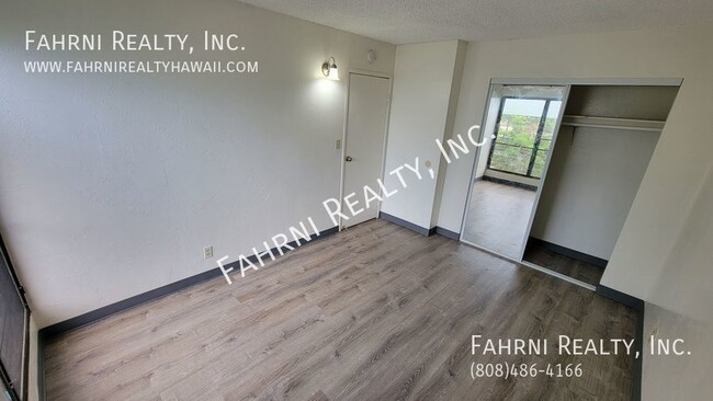 Building Photo - Kahe Kai - 2 Bedroom 1 Bath Apartment With...