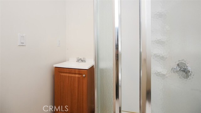 Building Photo - 410 N Glenwood Pl