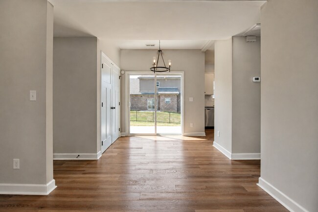 Building Photo - 1429 Village Lp