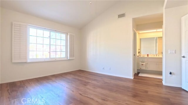 Building Photo - 415 E Bougainvillea Ln