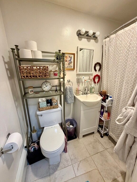 Building Photo - 36 Sagamore St