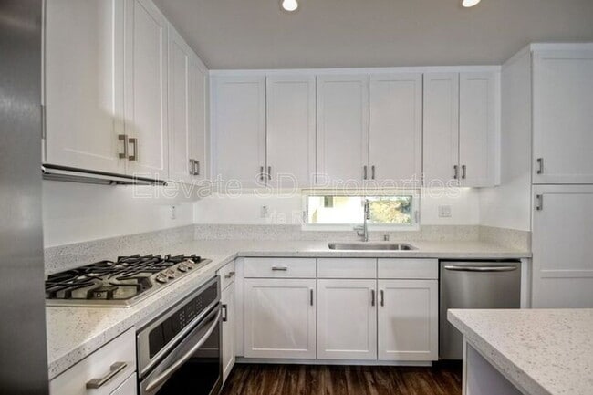 Building Photo - 2884 C St