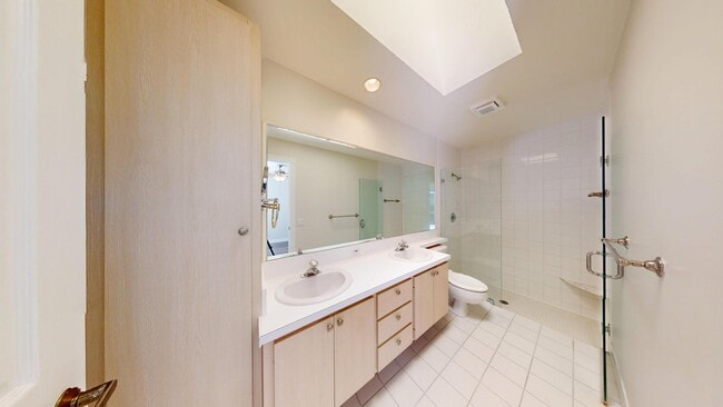 Building Photo - 7503 Geminata Oak Ct