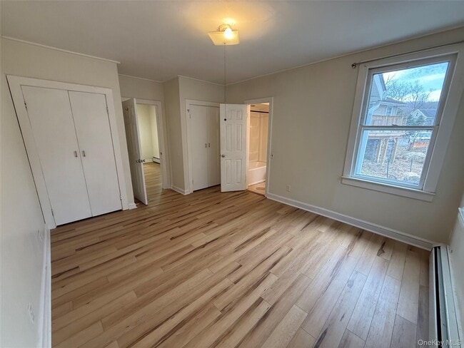 Building Photo - 4 St Marks Pl