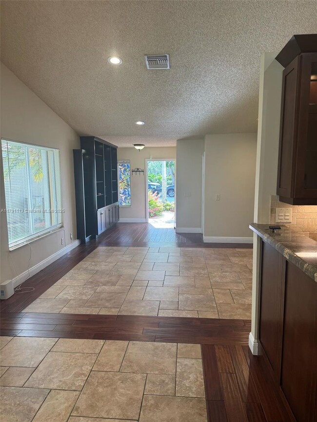 Building Photo - 1258 Sabal Trail
