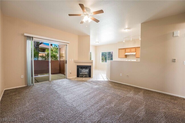 Building Photo - 1050 E Cactus Ave