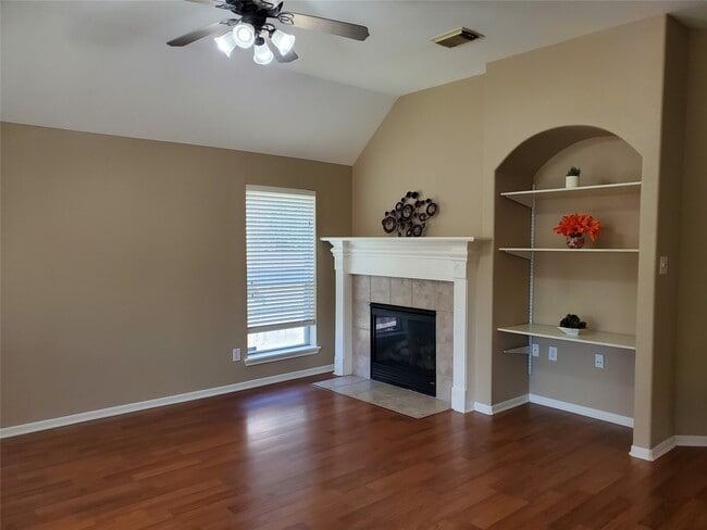 Building Photo - 3514 Apple Glove Dr