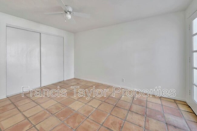 Building Photo - 1512 S Stage Coach Ln