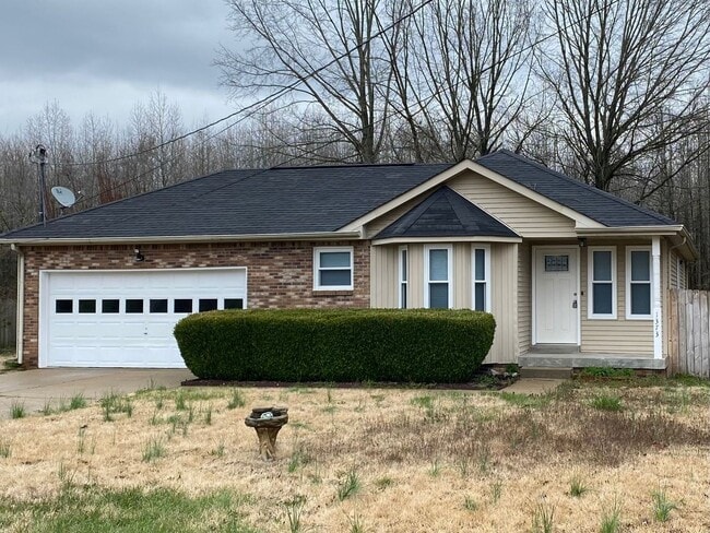 Primary Photo - Beautifully Updated 3 Bed/2 Bath Home with...