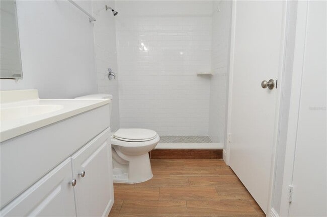 Building Photo - 8722 Mallard Reserve Dr
