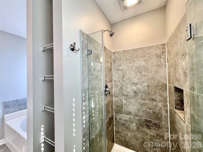 Building Photo - 4010 Suttle Pl