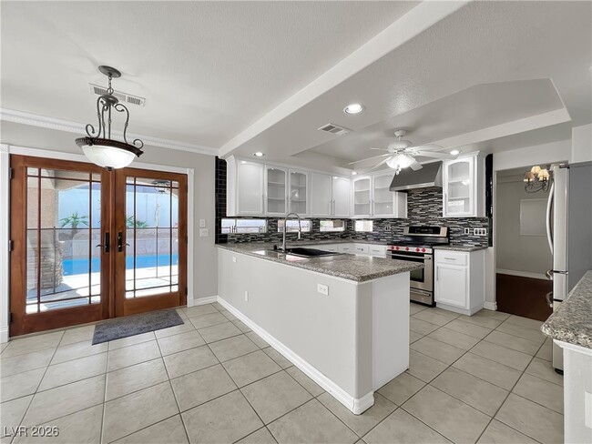 Building Photo - 595 Campus Oaks Ct