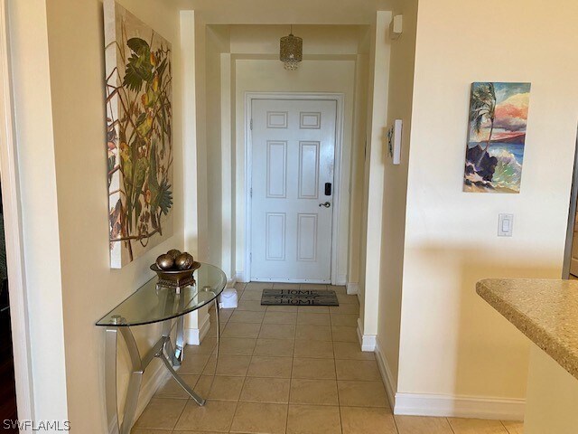 Building Photo - 10730 Ravenna Way