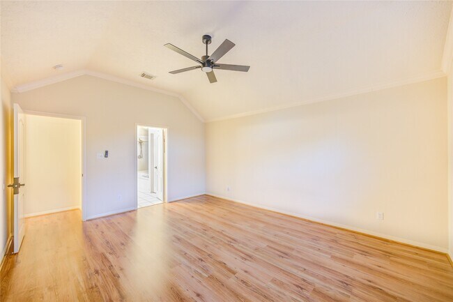 Building Photo - 1231 Parkhaven Ln