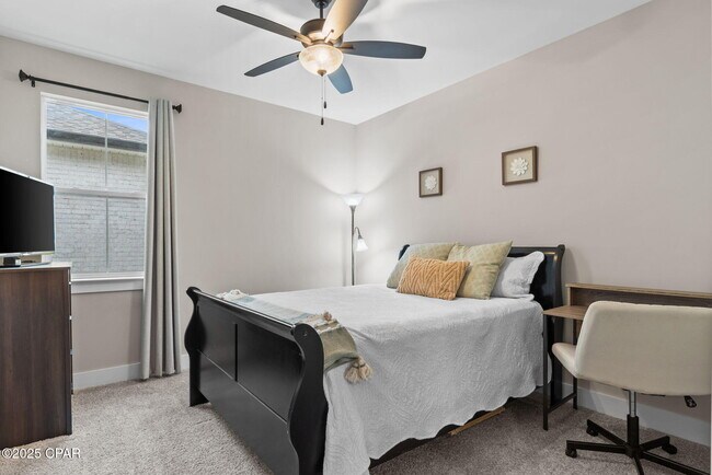 Building Photo - 4419 Conifer Ln