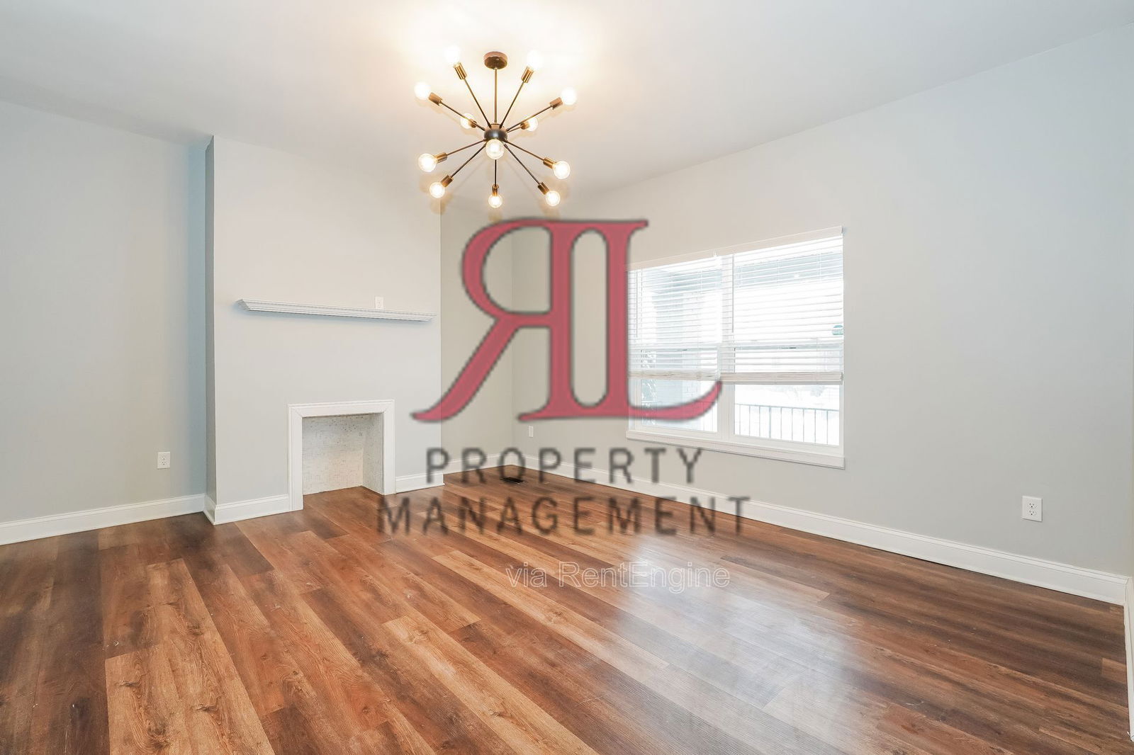 Building Photo - 858 S Ohio Ave