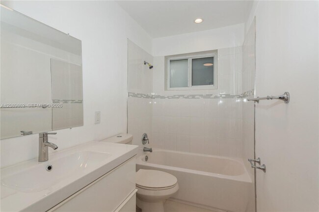 Building Photo - 7770 SW 106th Terrace