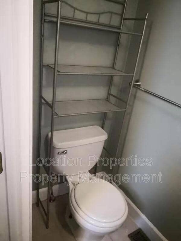 Building Photo - 2517 Morningside Dr