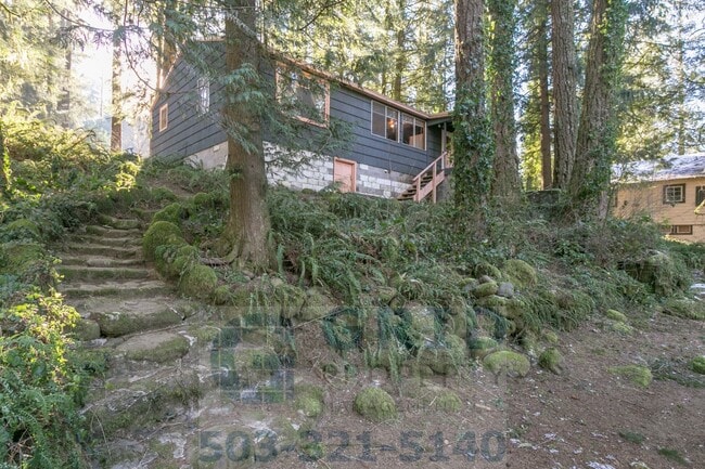 Building Photo - Rustic Riverfront Cottage Available For Rent! - Battle Ground, WA