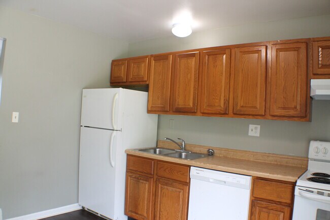 Building Photo - 2811 31st St