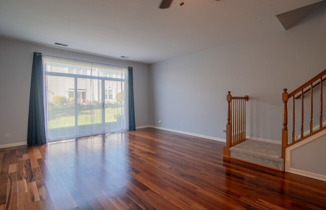 Building Photo - 2486 Golf Ridge Cir