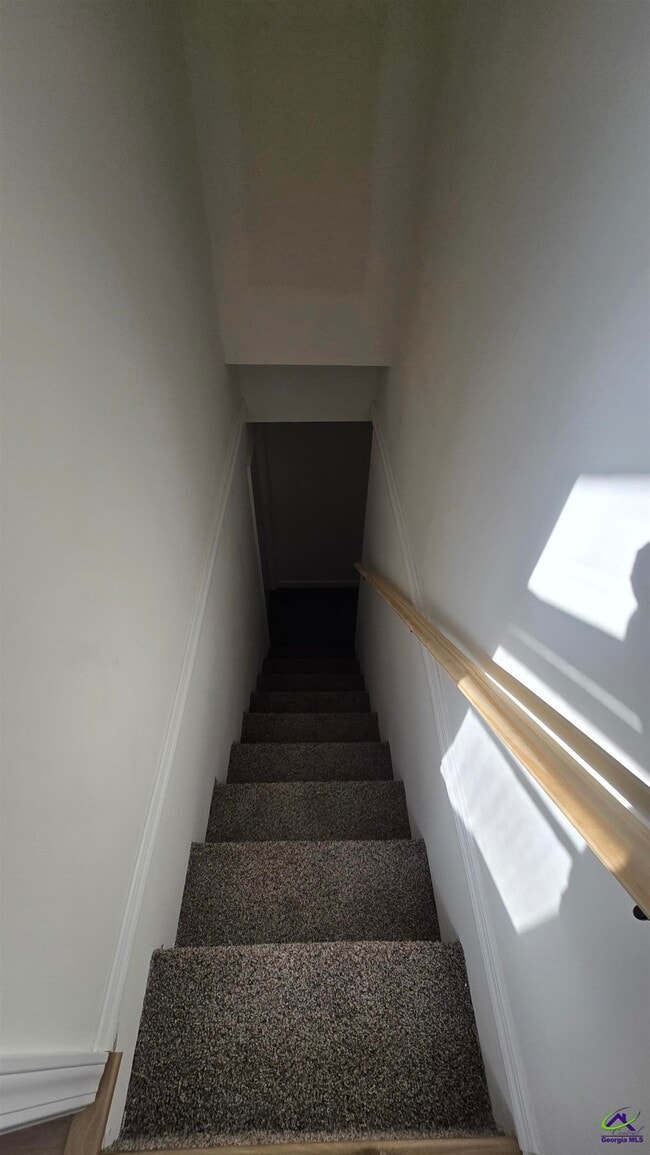 Building Photo - 101 Vivian Dr