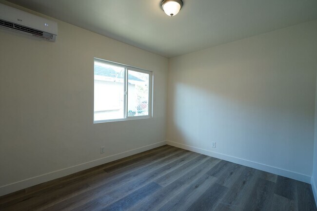 Building Photo - 3447-3449 Dwight Ave