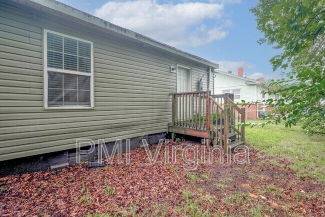 Building Photo - 68 Carver Cir