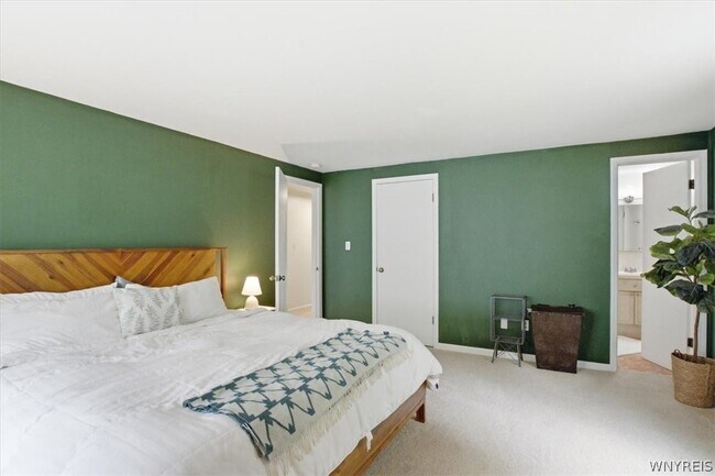 Building Photo - 15 Telfair Dr