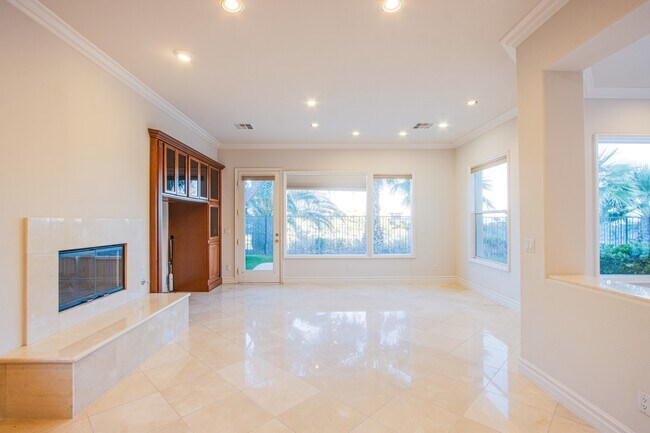 Building Photo - 2258 Green Mountain Ct