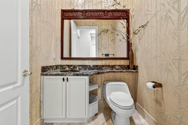 Building Photo - 123 Sunesta Cove Dr