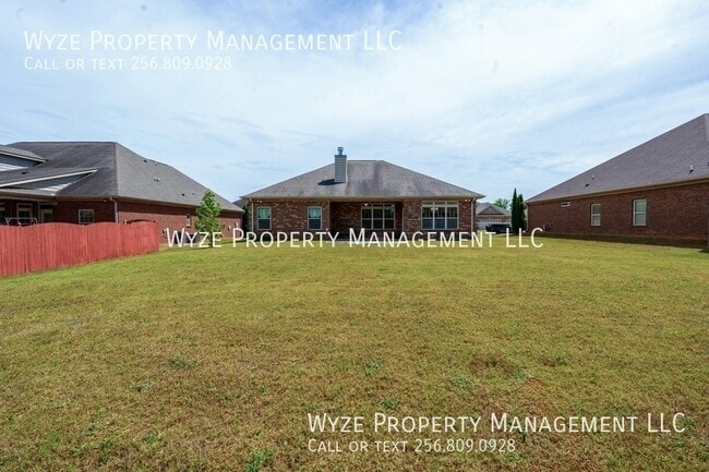 Building Photo - 410 Creekwater Cir
