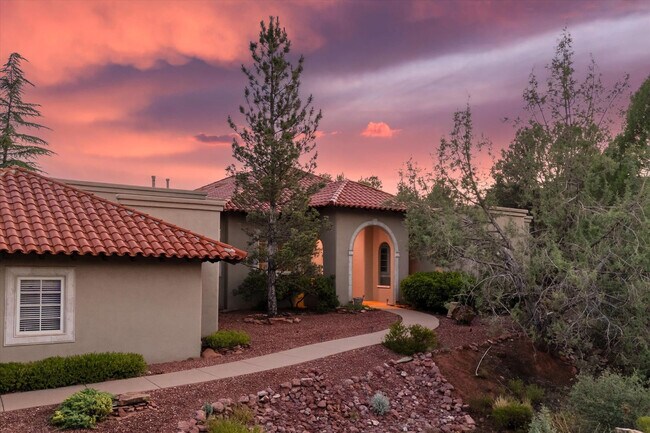 Building Photo - 36 W Dove Wing Dr