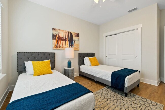 Building Photo - 6824 A1A S