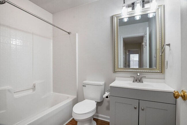 Building Photo - 125 Brook Highland Cove