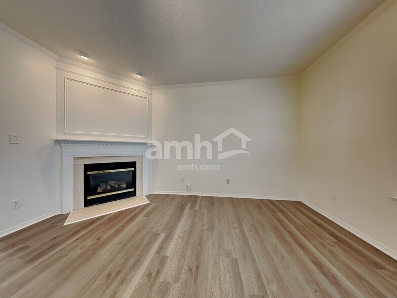 Building Photo - 3040 Bethwicke Ct