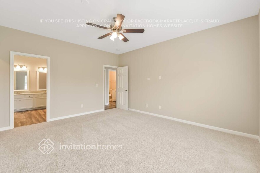 Building Photo - 11010 Amherst Glen Dr