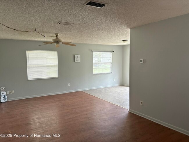 Building Photo - 10314 Usher St