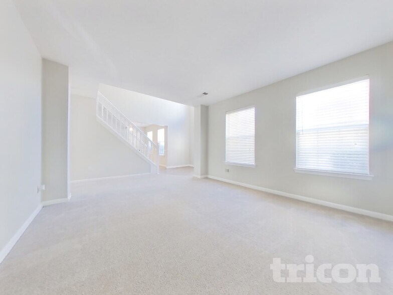Building Photo - 5873 Cobalt Dr SW