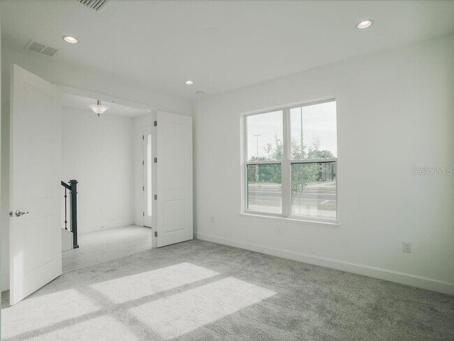 Building Photo - 2050 Packing District Wy