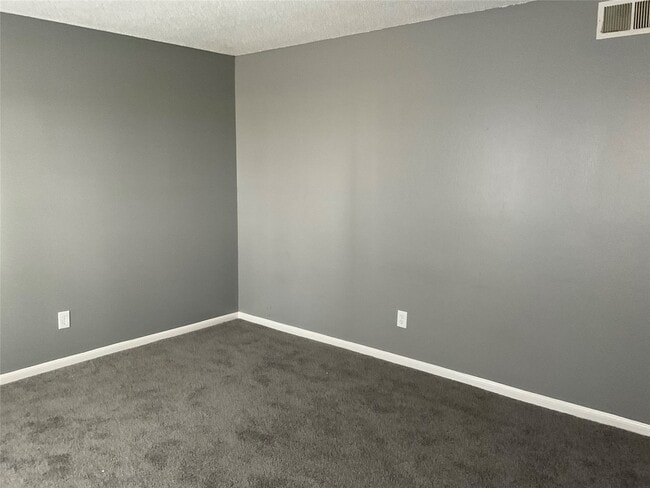 Building Photo - 1517 TX-146