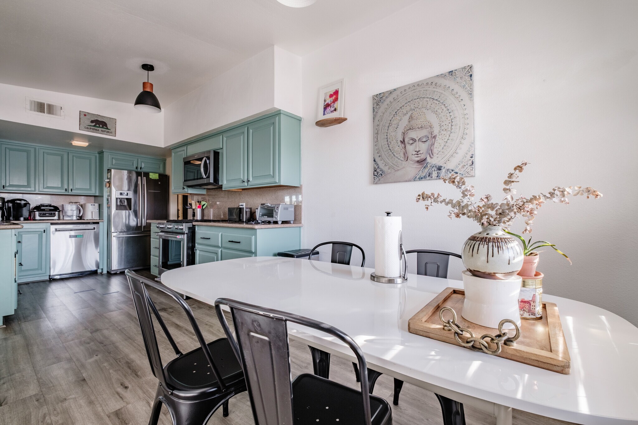 Building Photo - 5521 27th Ave