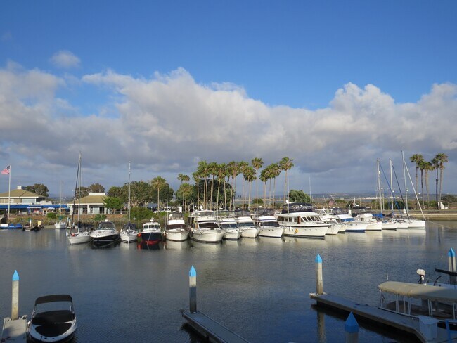 Building Photo - 28 Antigua Ct